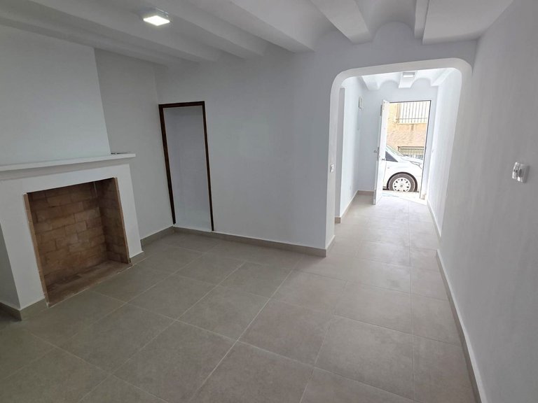 Town House for Sale in Pinoso, Alicante 3