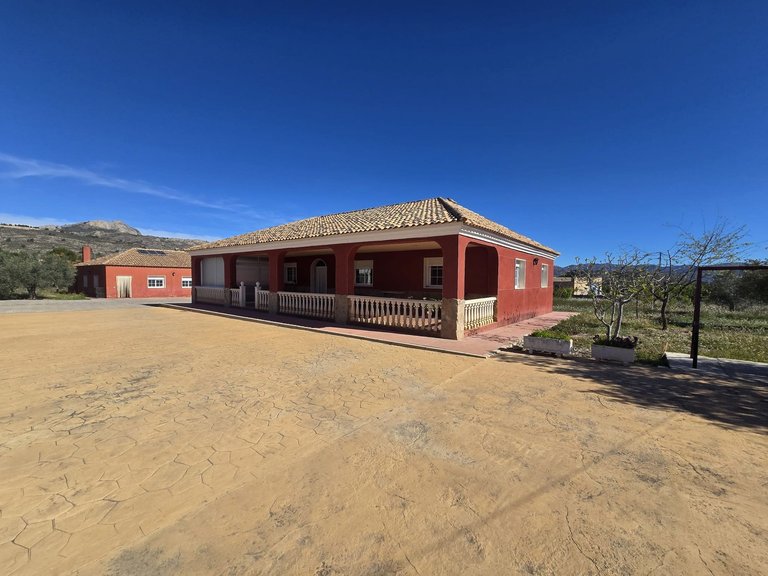 Villa for Sale in Sax, Alicante 7