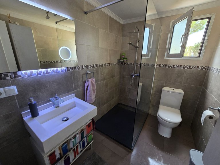 Villa for Sale in Sax, Alicante 19