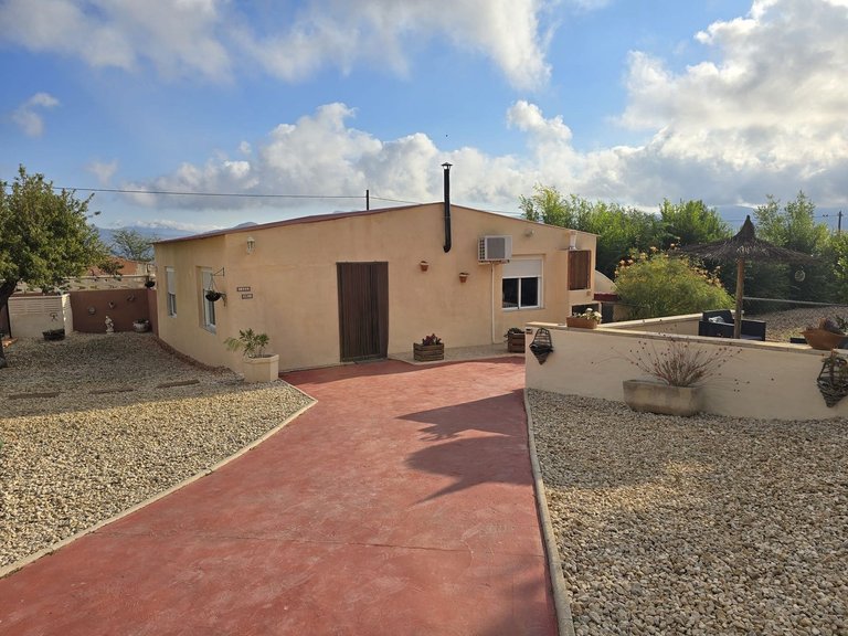Villa for Sale in Sax, Alicante 2
