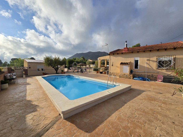 Villa for Sale in Sax, Alicante 6
