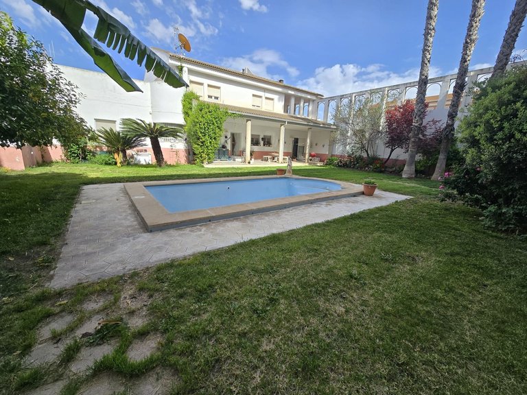 Villa for Sale in Sax, Alicante 3