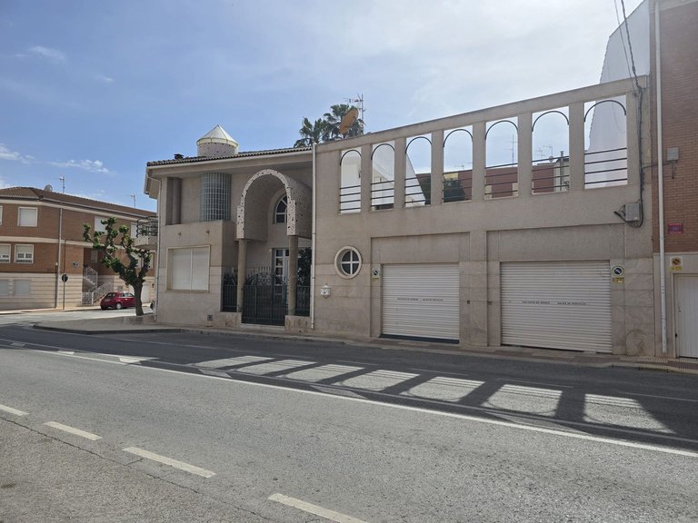 Villa for Sale in Sax, Alicante 1