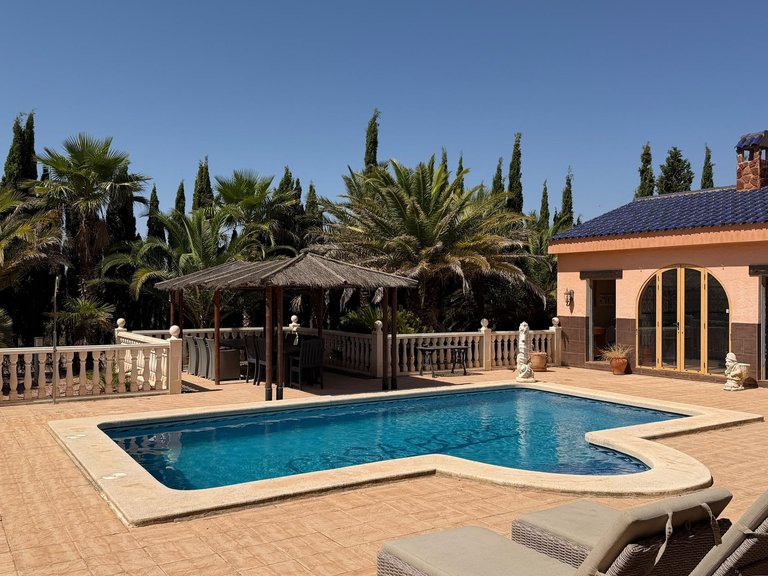Villa for Sale in Salinas, Alicante 4