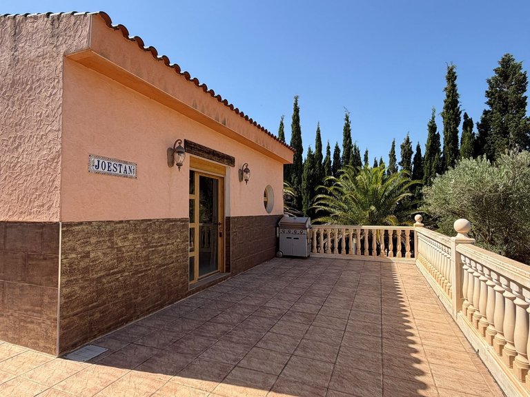 Villa for Sale in Salinas, Alicante 6