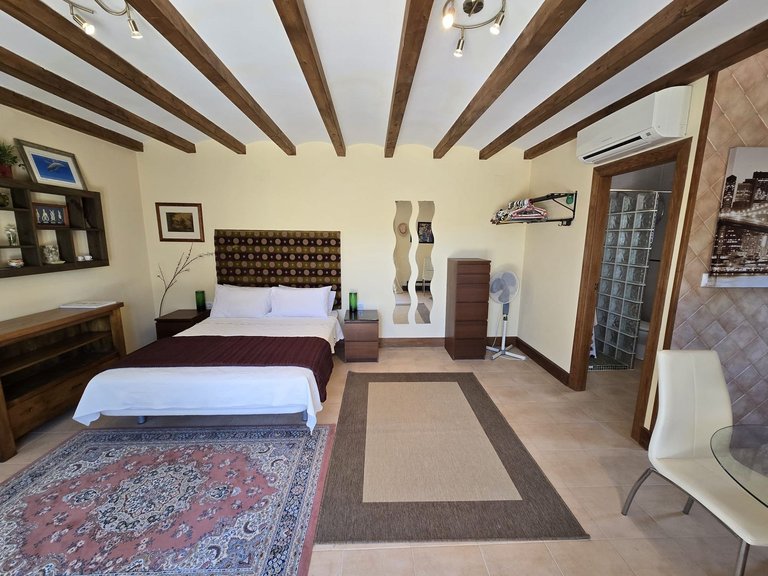Villa for Sale in Salinas, Alicante 41