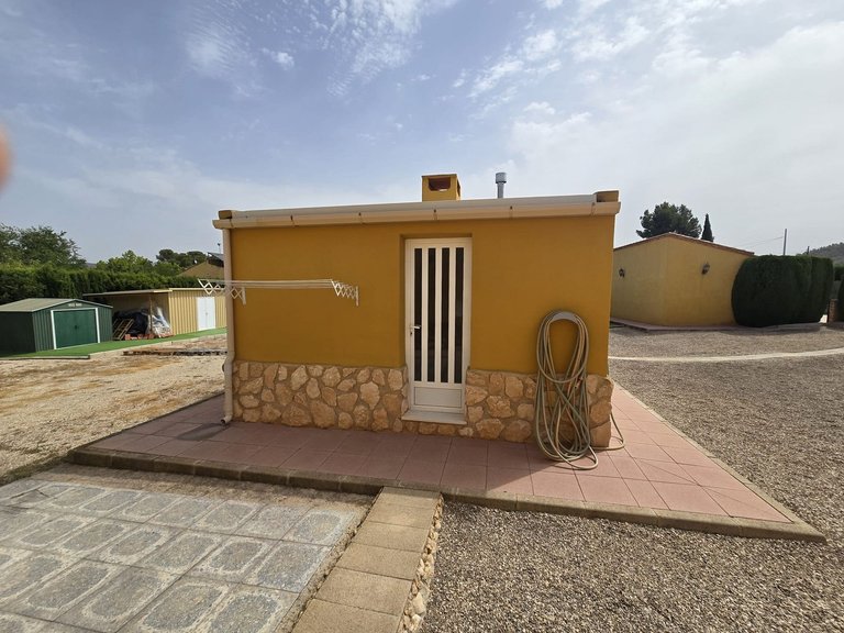 Villa for Sale in Villena, Alicante 32