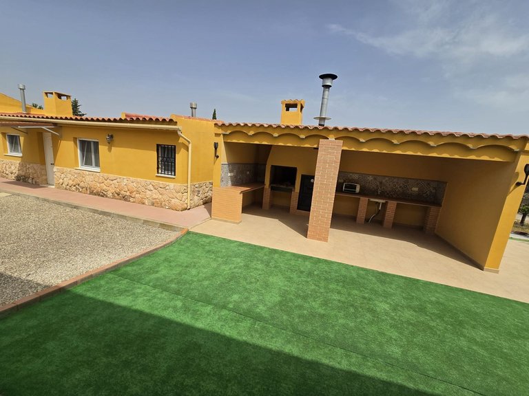 Villa for Sale in Villena, Alicante 30