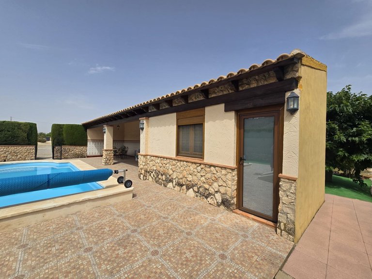 Villa for Sale in Villena, Alicante 35