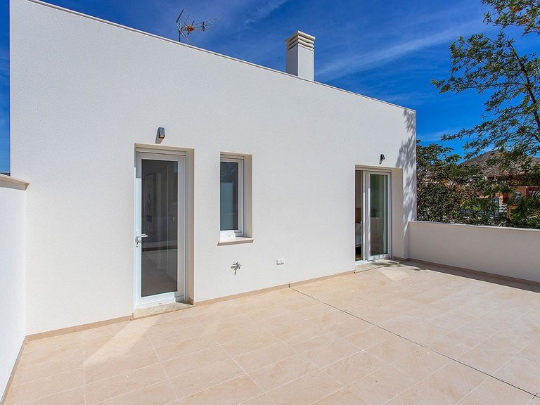 Villa for Sale in Hondón De Las Nieves, Alicante 3