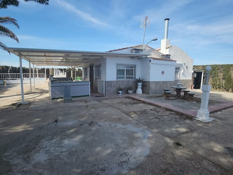 Villa for Sale in Villena, Alicante 3