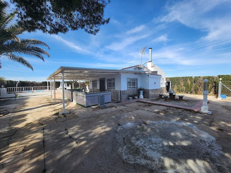 Villa for Sale in Villena, Alicante 25