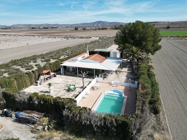 Villa for Sale in Villena, Alicante 1