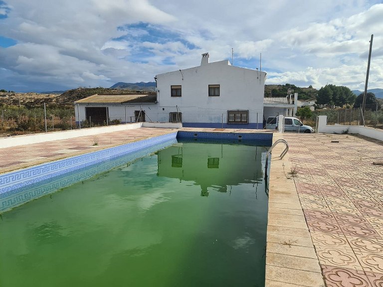 Country House for Sale in Sax, Alicante 1