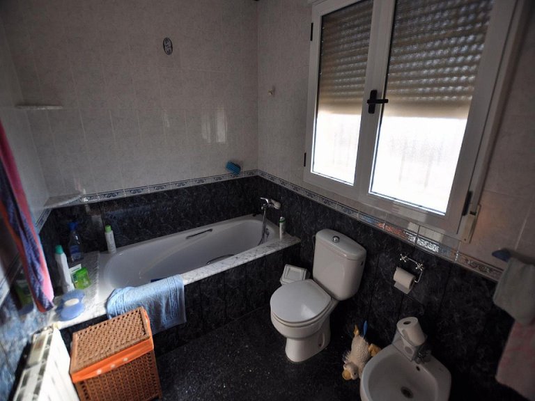 Villa for Sale in Villena, Alicante 23