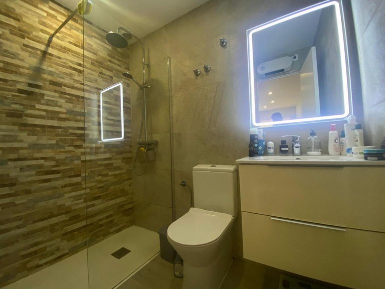 Villa for Sale in Torrevieja, Alicante 26