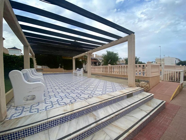 Villa for Sale in Torrevieja, Alicante 32
