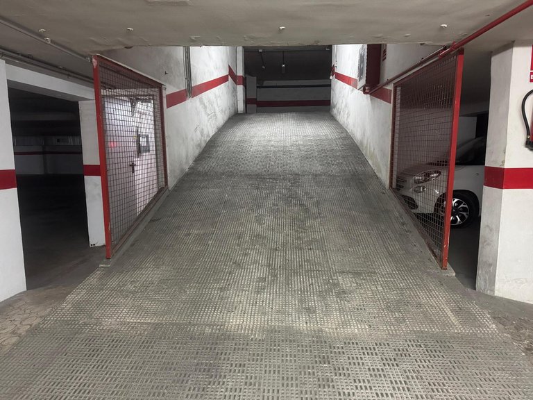 Garage for Sale in Torrevieja, Alicante, 4
