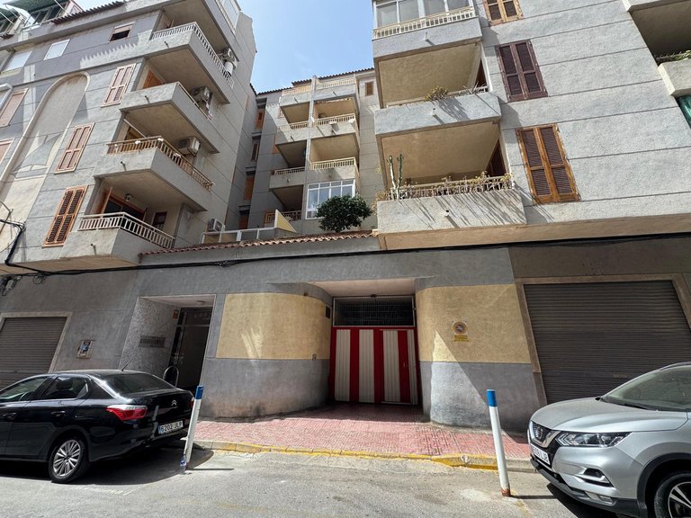 Garage for Sale in Torrevieja, Alicante, 5