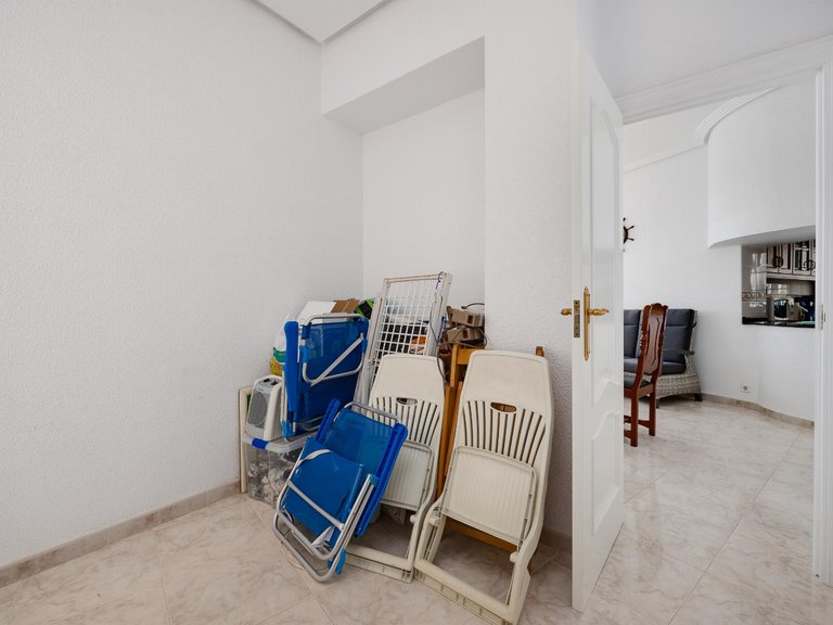 Apartment for Sale in Costa Blanca Torrevieja, Alicante 22