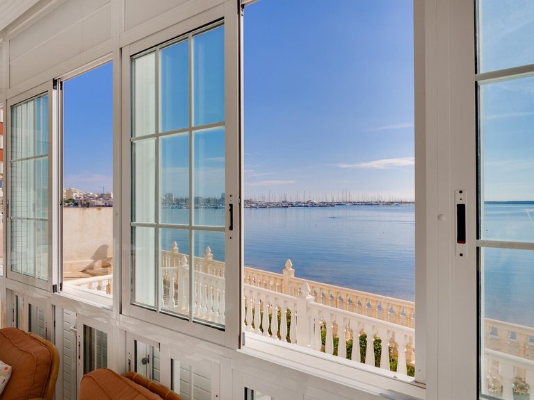 Apartment for Sale in Costa Blanca Torrevieja, Alicante 32