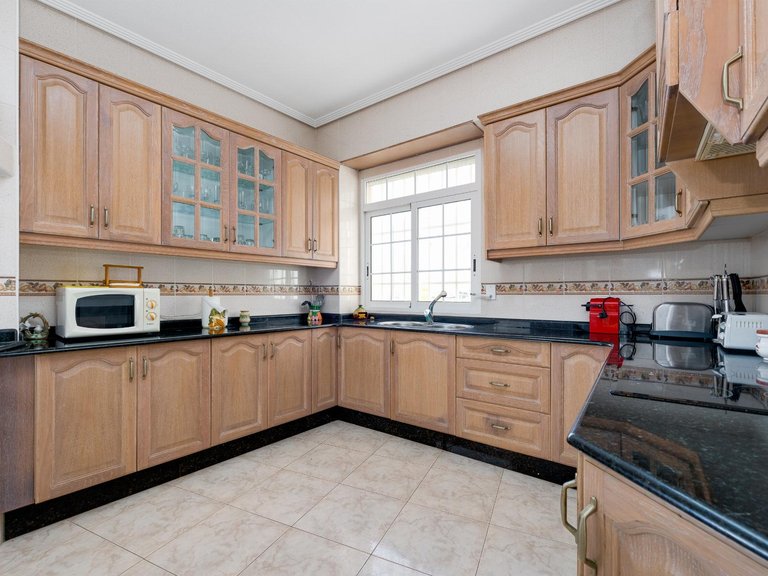 Apartment for Sale in Costa Blanca Torrevieja, Alicante 13