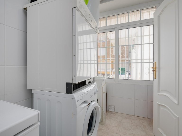 Apartment for Sale in Costa Blanca Torrevieja, Alicante 31