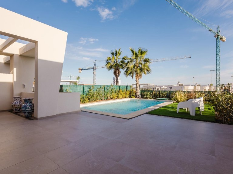 Villa for Sale in Algorfa, Alicante 4