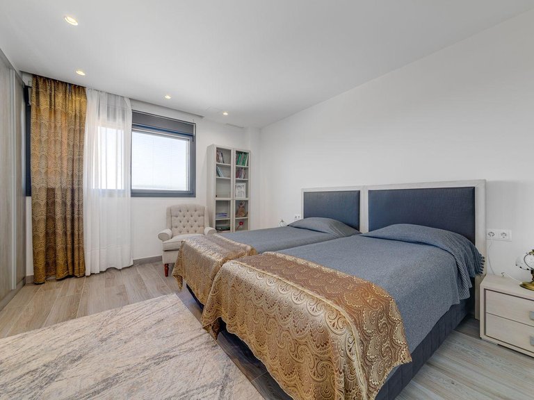 Villa for Sale in Costa Blanca Torrevieja, Alicante 17