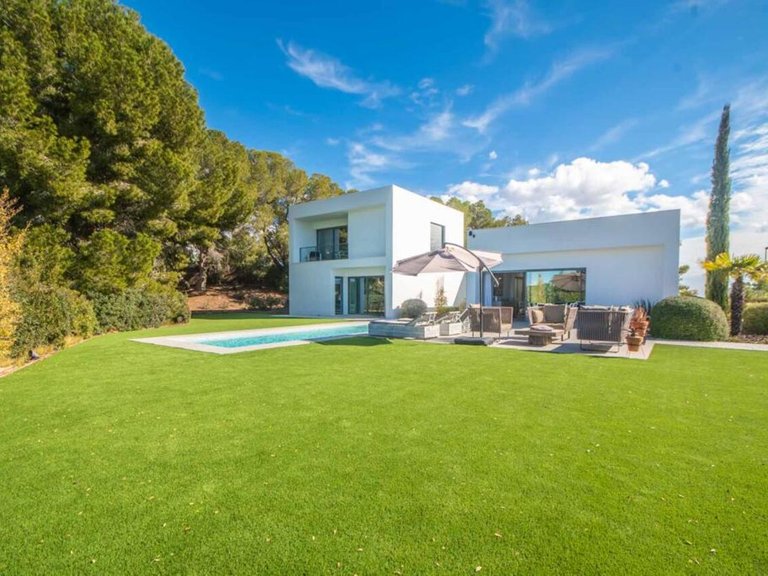 Villa for Sale in Costa Blanca Orihuela Costa, Alicante 27