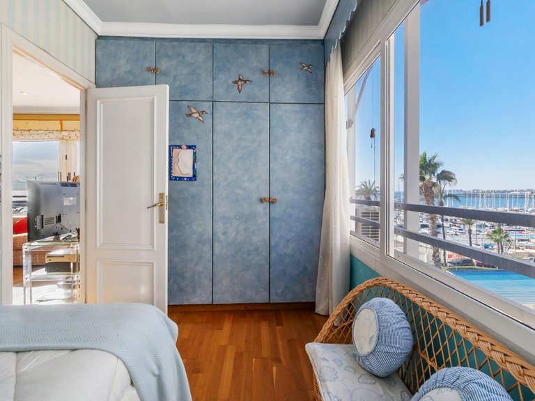 Apartment for Sale in Costa Blanca Torrevieja, Alicante 9