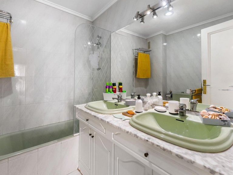 Apartment for Sale in Costa Blanca Torrevieja, Alicante 12