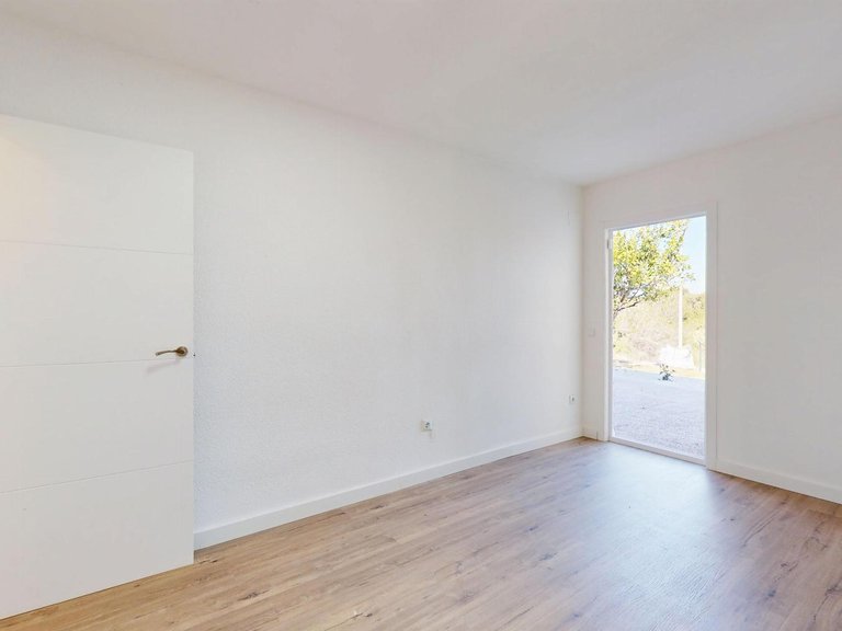 Villa for Sale in Orihuela Costa, Alicante, 29