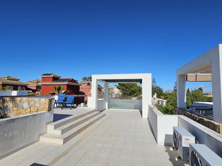 Villa for Sale in Costa Blanca Orihuela Costa, Alicante 37