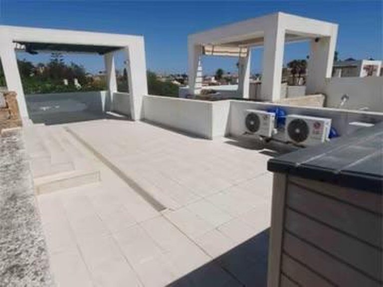 Villa for Sale in Costa Blanca Orihuela Costa, Alicante 36