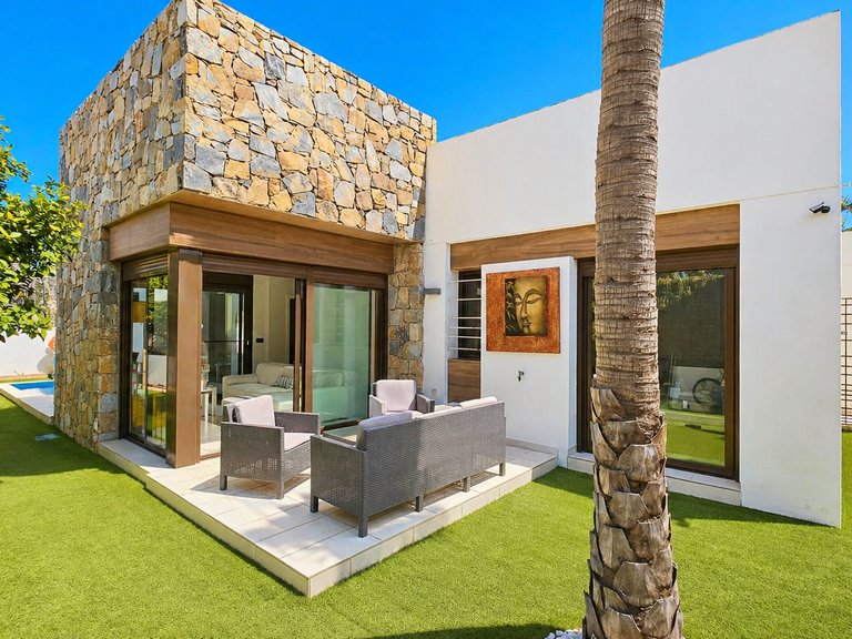 Villa for Sale in Costa Blanca Orihuela Costa, Alicante 2