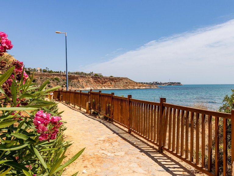 Penthouse for Sale in Costa Blanca Orihuela Costa, Alicante 39