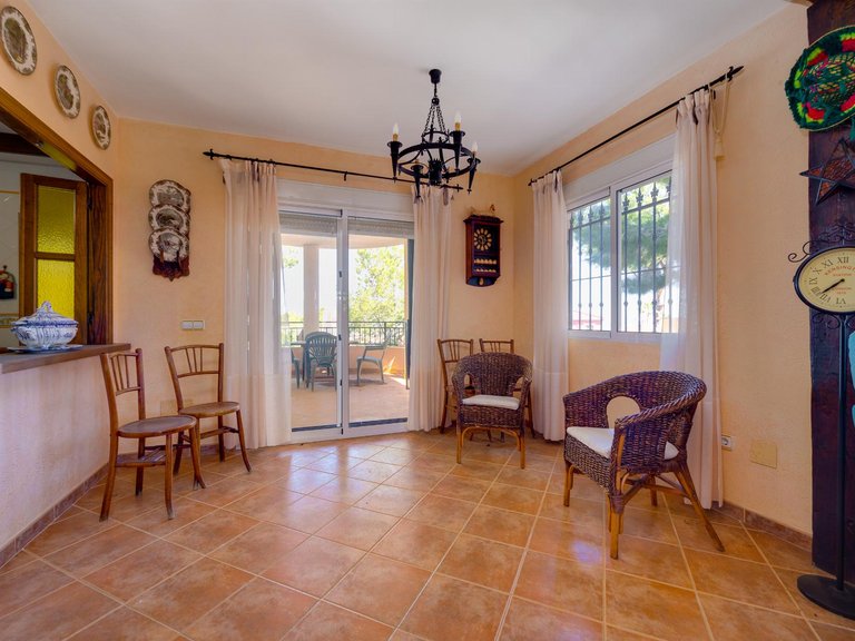 Villa for Sale in Inland San Miguel De Salinas, Alicante 7