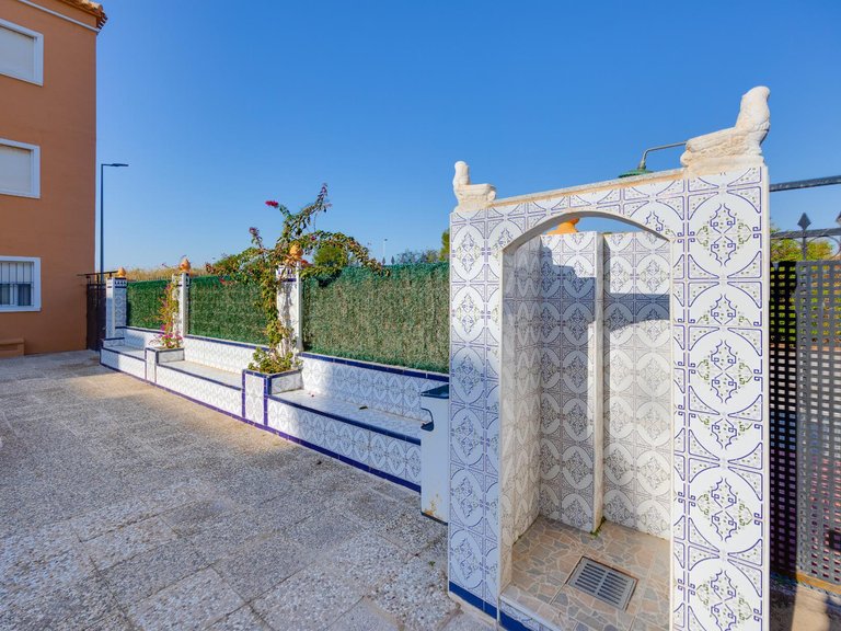 Villa for Sale in Torrevieja, Alicante 25