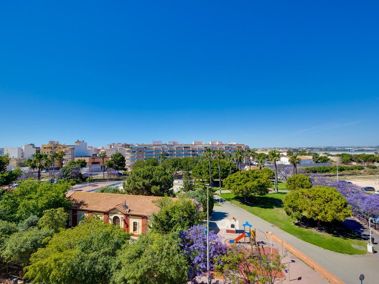 Apartment for Sale in Torrevieja, Alicante 28