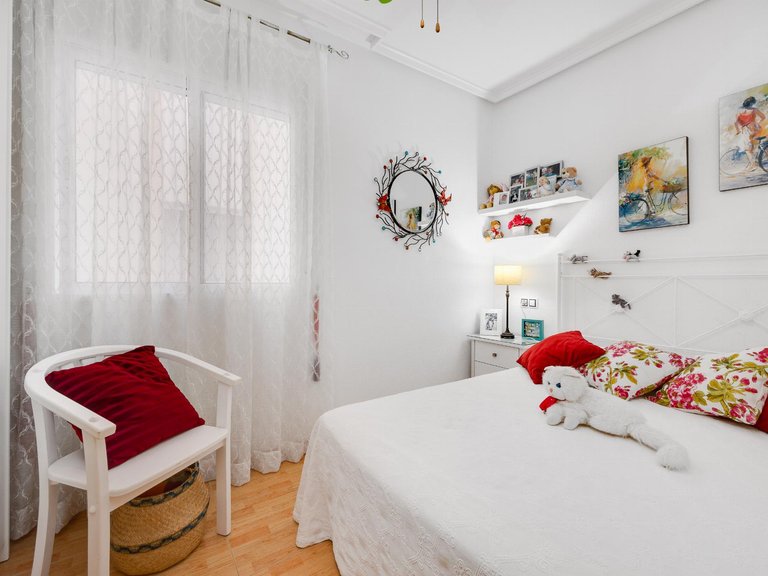 Apartment for Sale in Torrevieja, Alicante 8