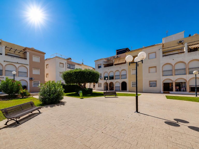 Villa for Sale in Torrevieja, Alicante 25