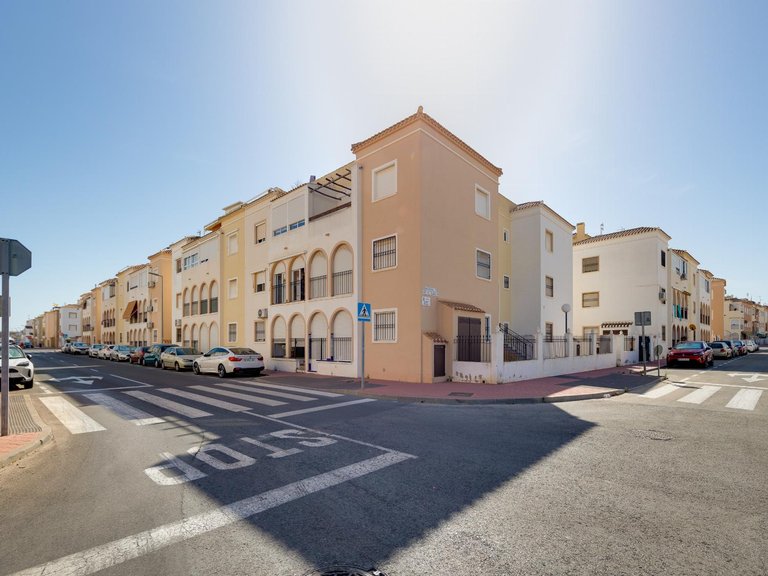Villa for Sale in Torrevieja, Alicante 29