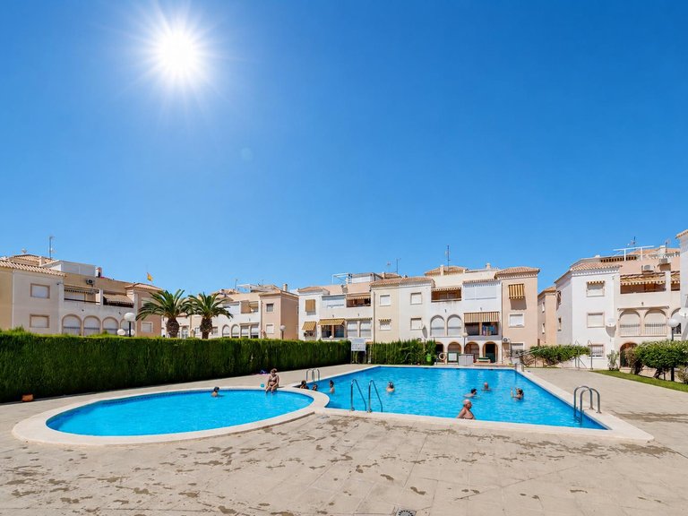 Villa for Sale in Torrevieja, Alicante 23