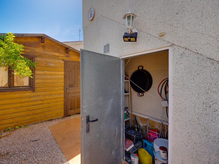 Villa for Sale in La Marina, Alicante 36