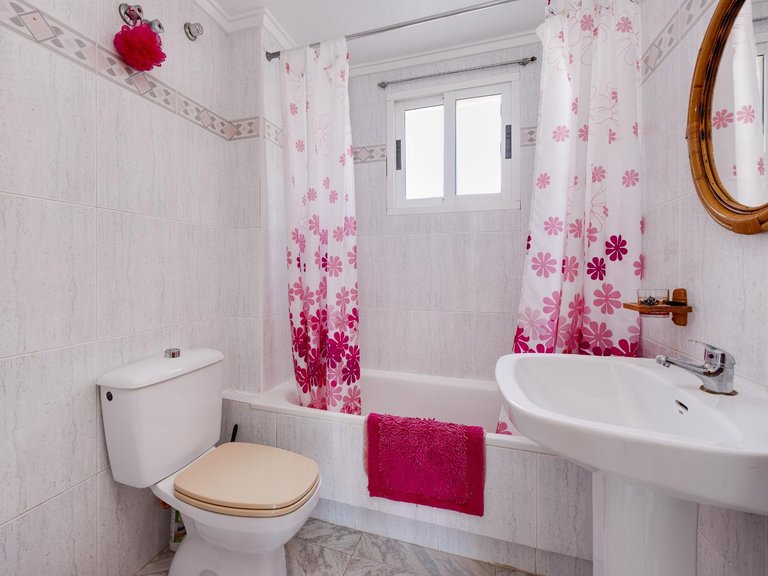 Apartment for Sale in Torrevieja, Alicante 19