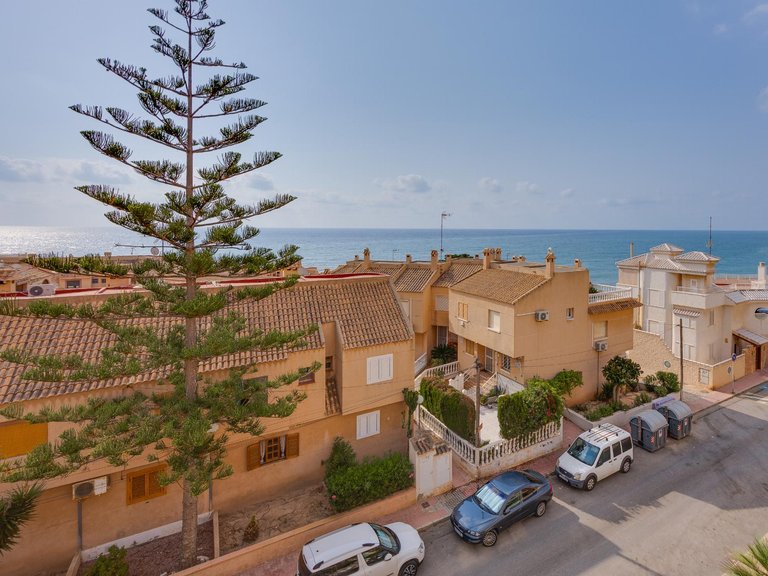 Apartment for Sale in Torrevieja, Alicante 3