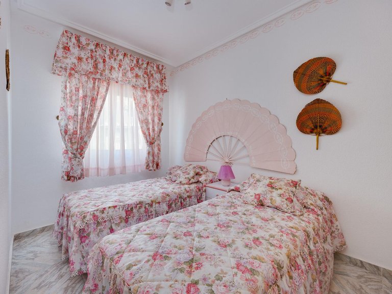Apartment for Sale in Torrevieja, Alicante 17