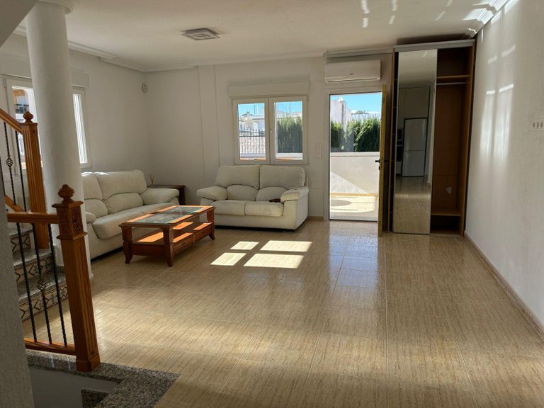 Villa for Sale in Torrevieja, Alicante 9