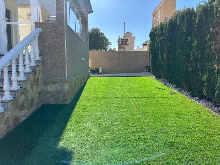Villa for Sale in Torrevieja, Alicante 26
